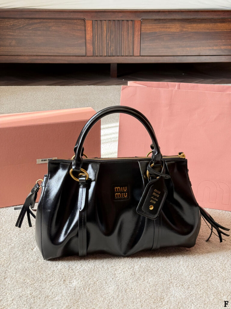 Miu Miu Joie Nappa 33 Brown Leather Wallet 23 cm editorial product context 3