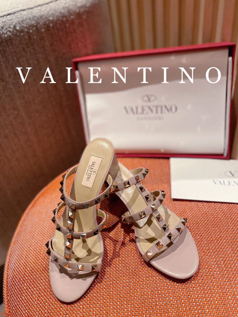 Valentino Rockstud Slide Sandal Calfskin Leather Sandals editorial product context 1