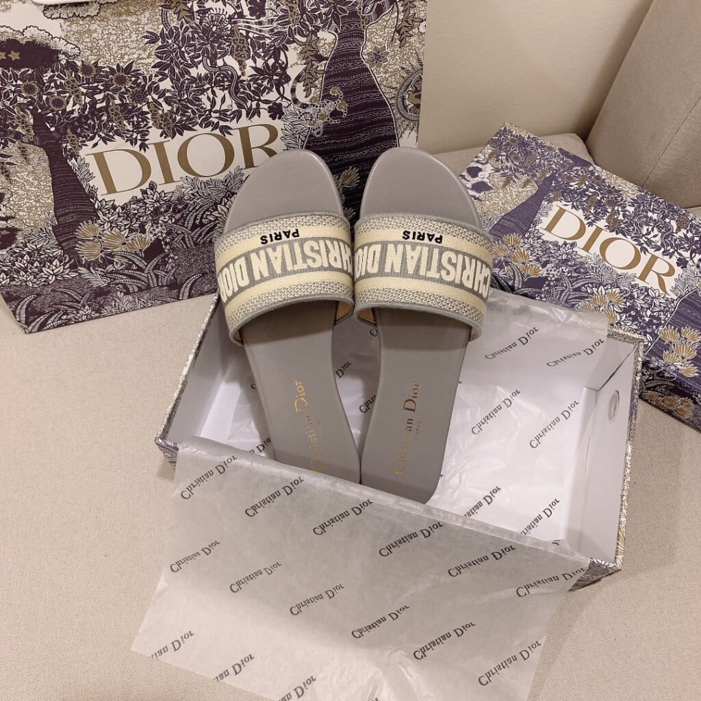 Dior DWAY SLIDES editorial product context 1