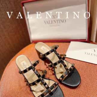 Valentino Mules