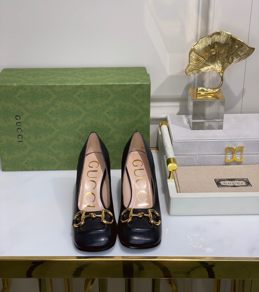 Gucci Women's Horsebit Mid-Heel Pumps editorial product context 1