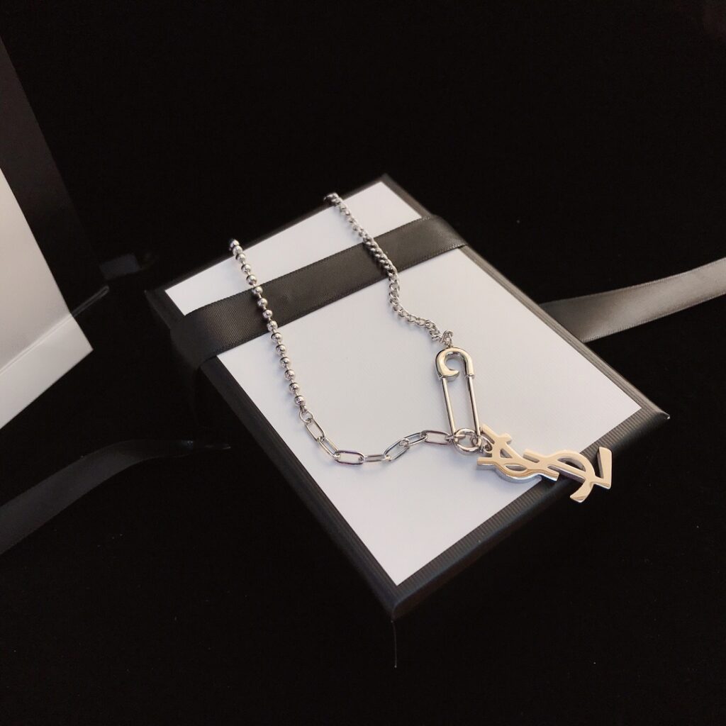 Designer Necklace editorial product context 1
