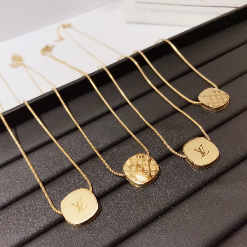 Designer Necklace editorial product context 2