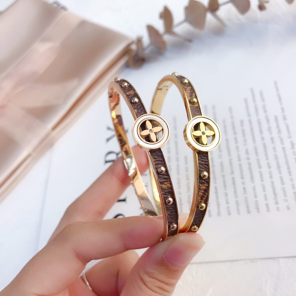Designer S001 Bracelet editorial product context 3
