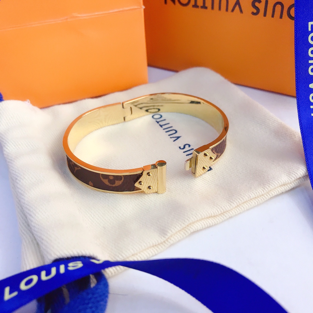 Designer S007 Ring