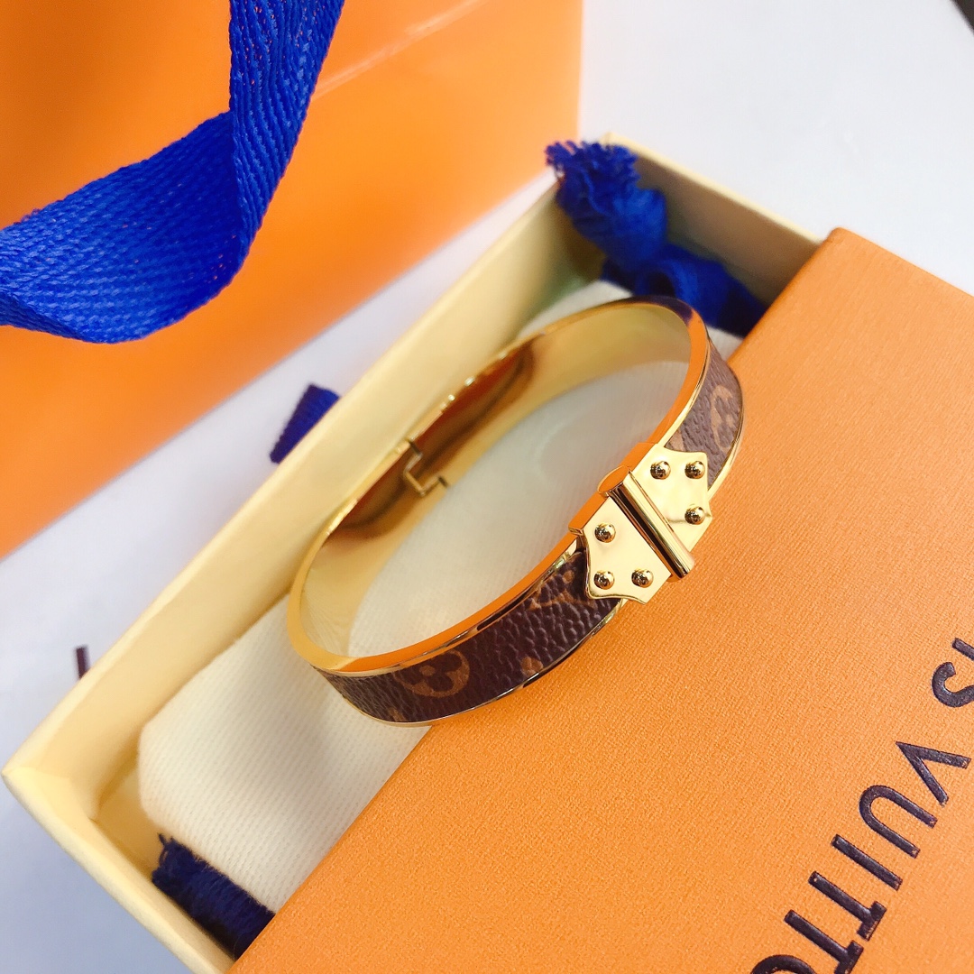 Designer S007 Ring