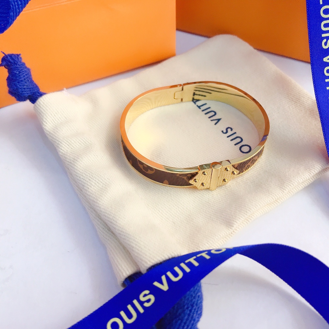 Designer S007 Ring