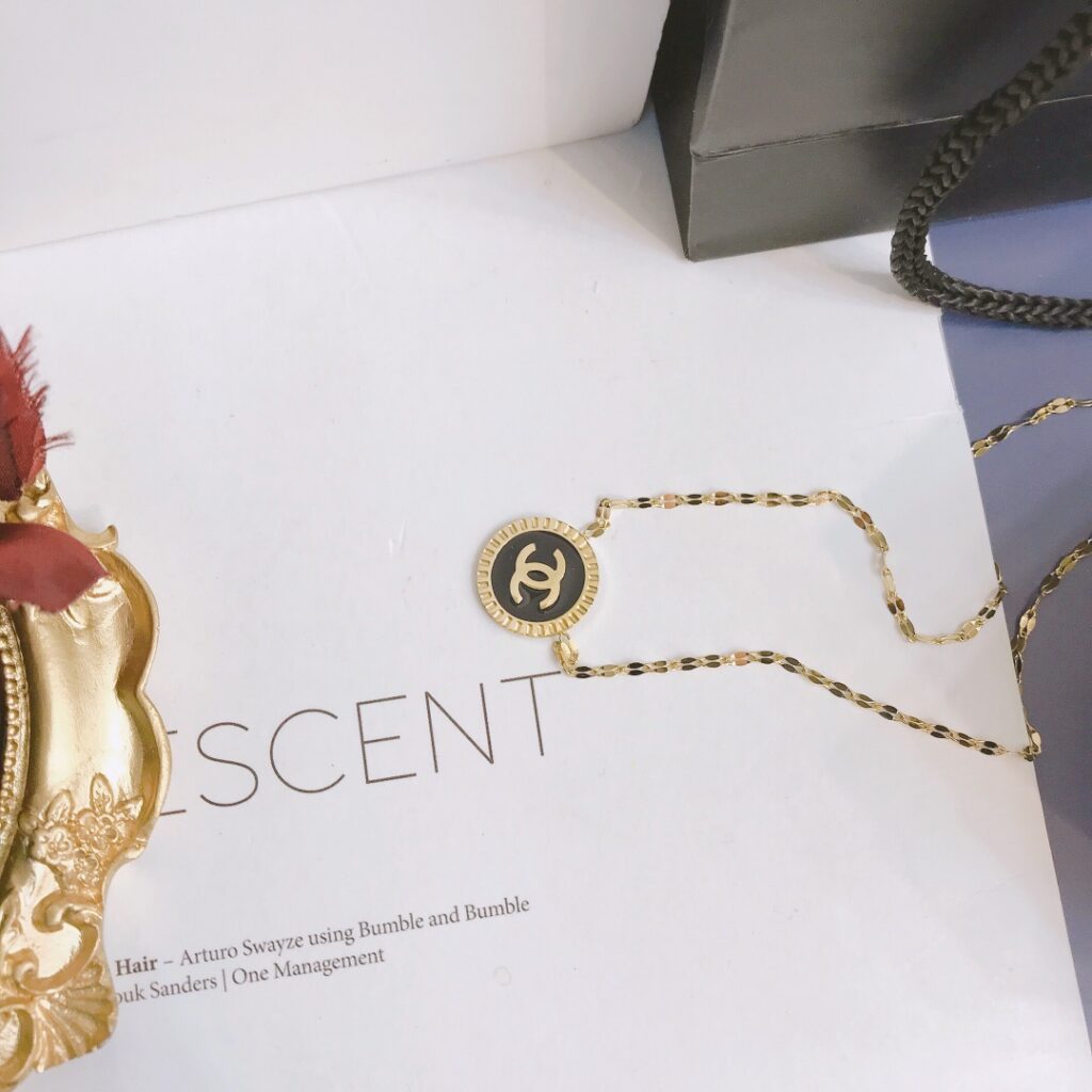 Designer Necklace editorial product context 1