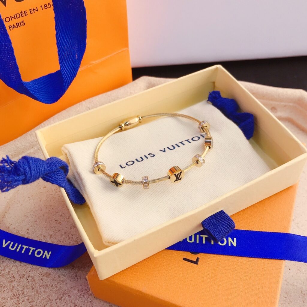 Designer S011 Bracelet editorial product context 2