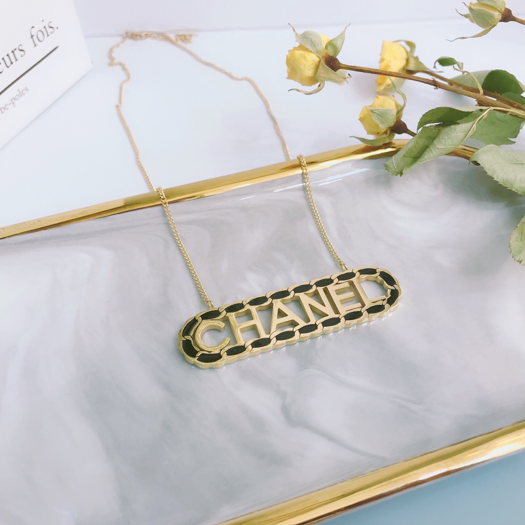Luxury X096 Necklace