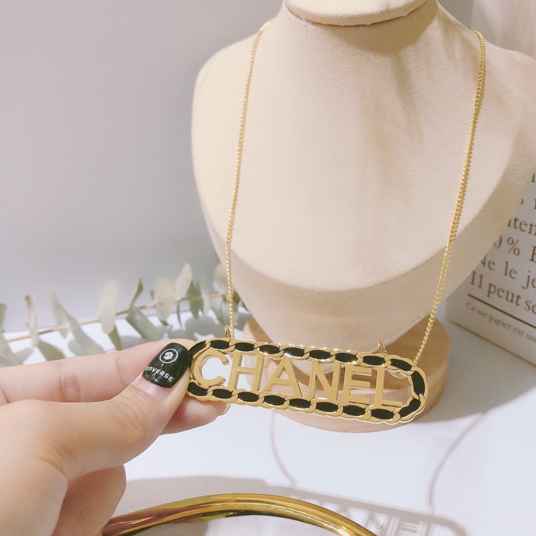 Luxury X096 Necklace