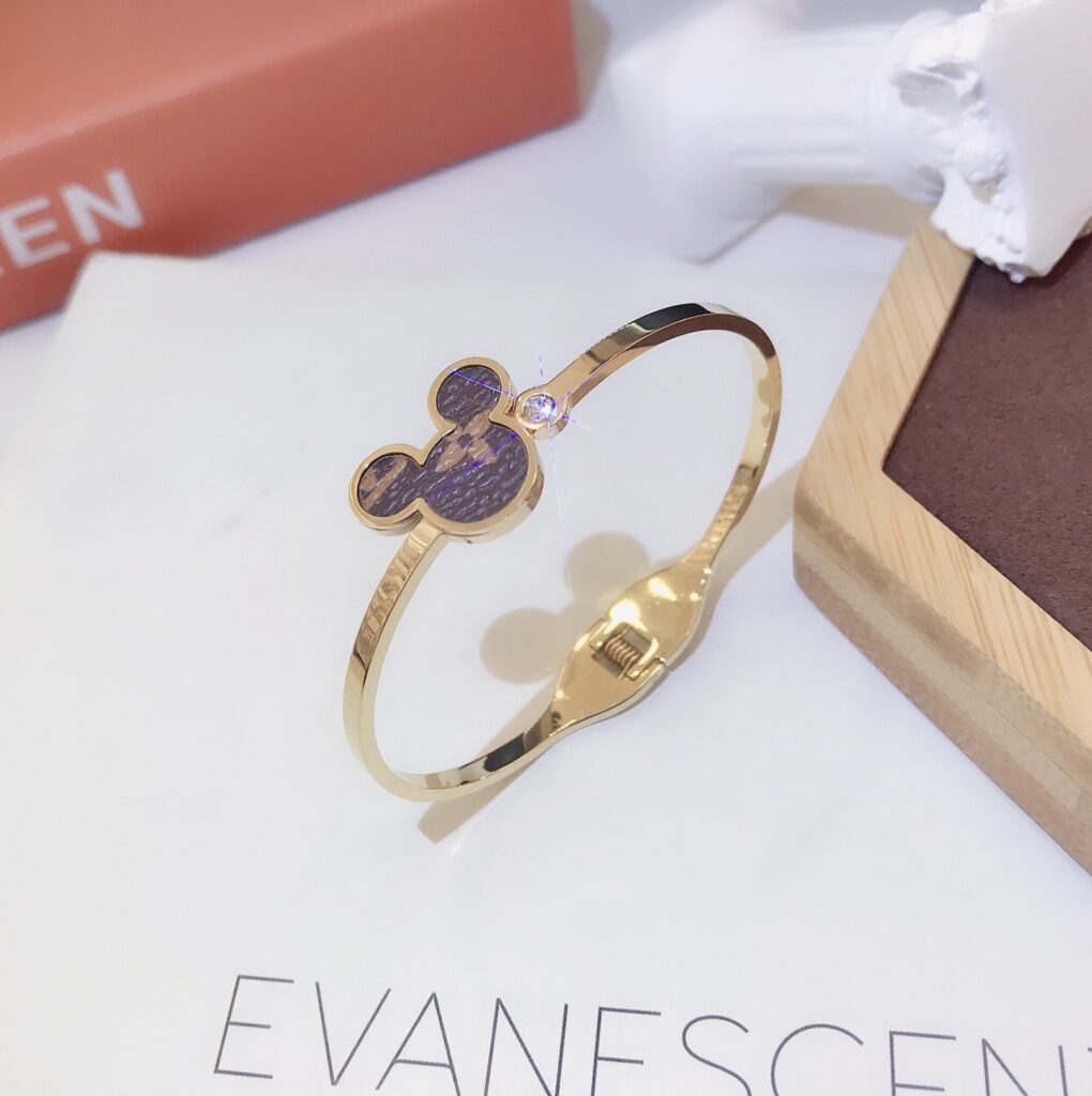 Designer S024 Beige Bracelet editorial product context 2