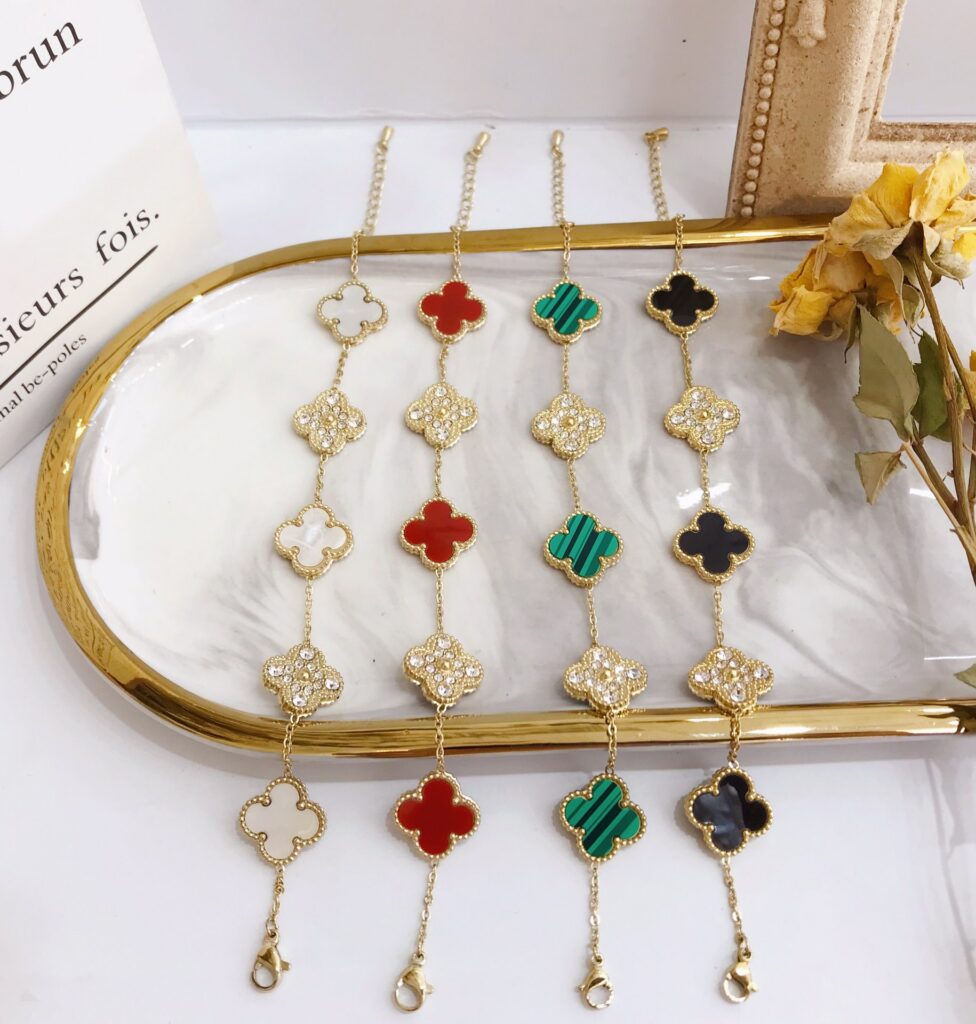 Designer L002 Ring editorial product context 3