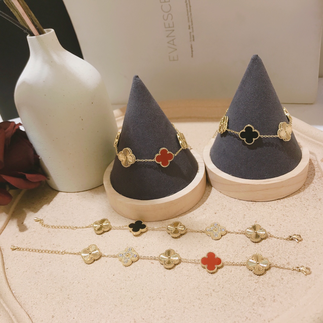 Luxury L001 Bracelet