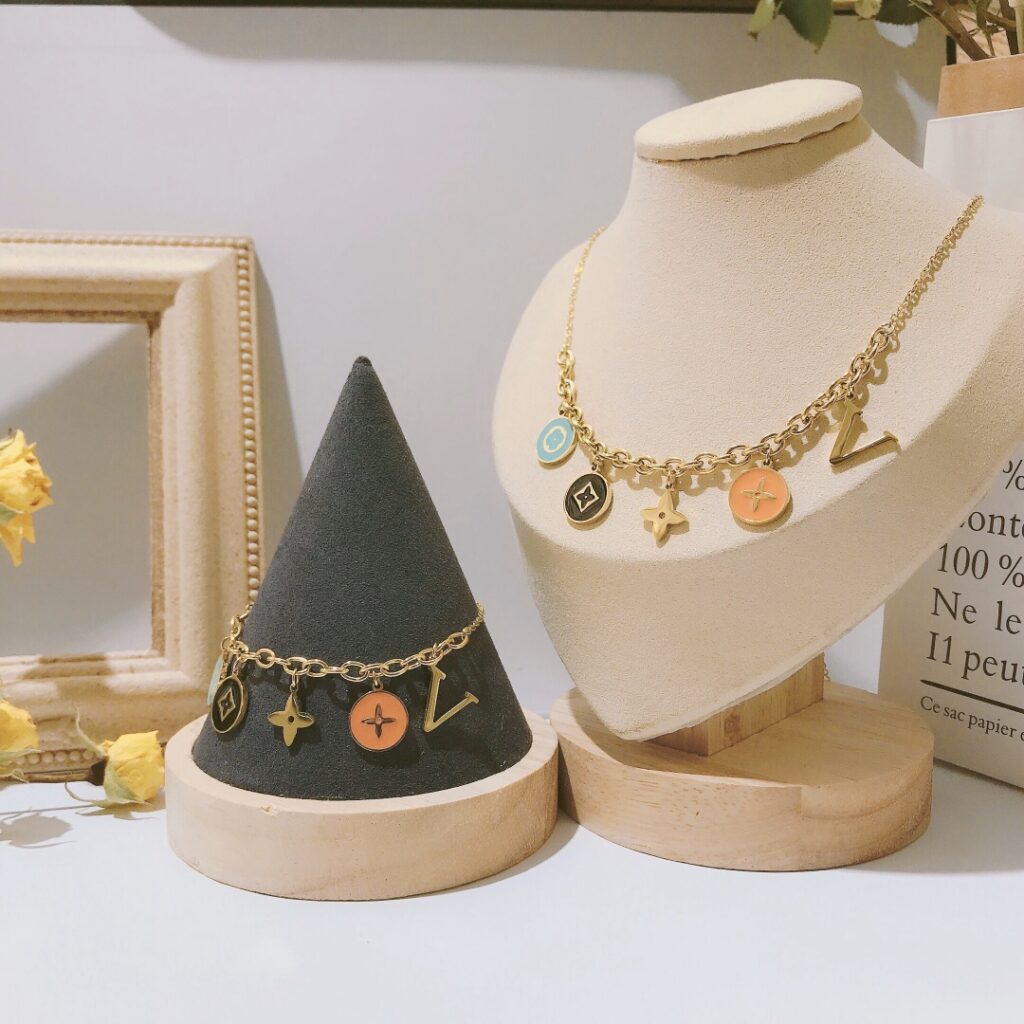 Designer Necklace editorial product context 3