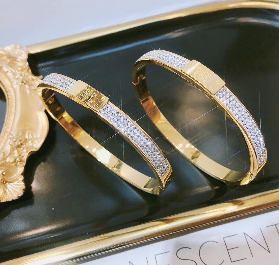Designer S054 Ring
