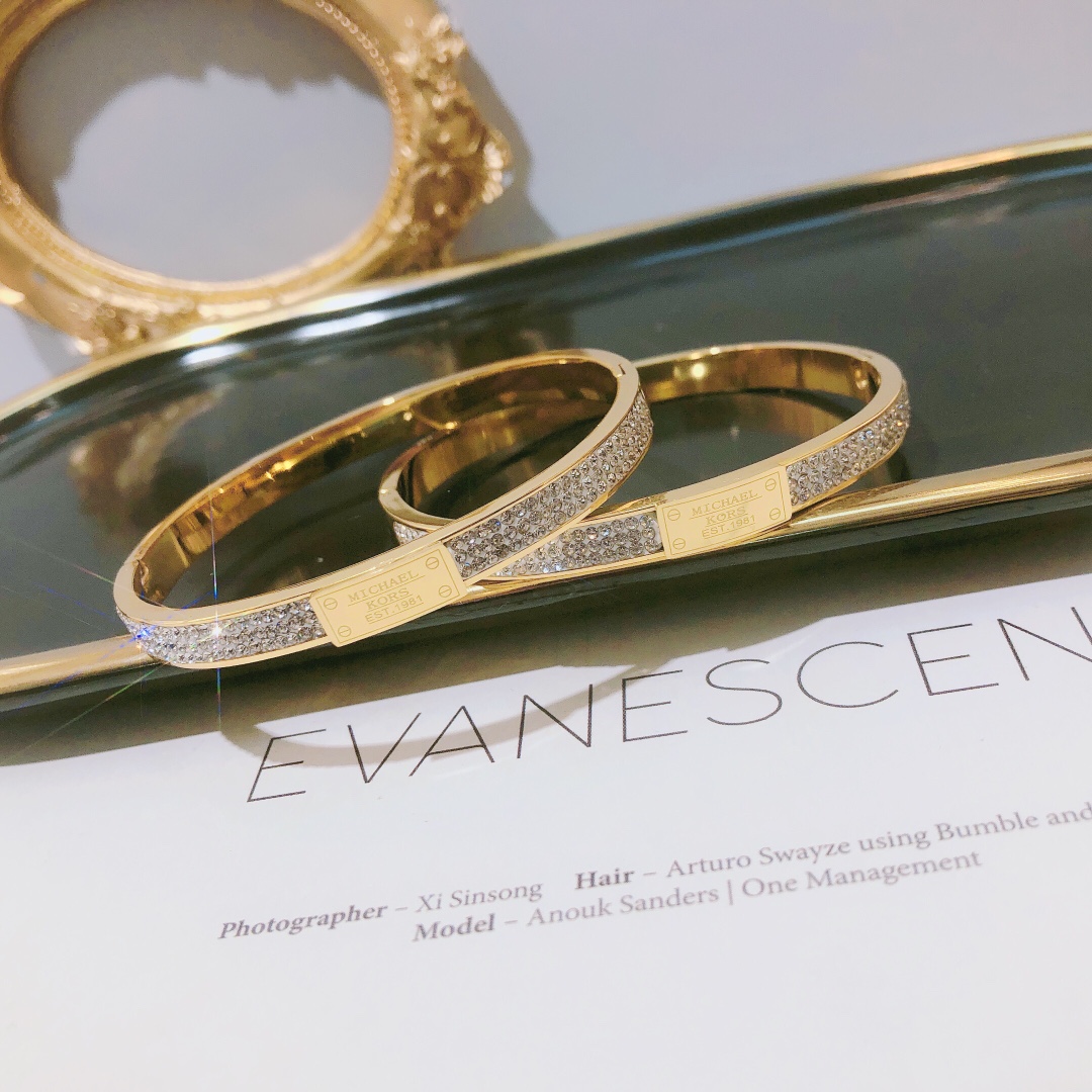 Designer S054 Ring