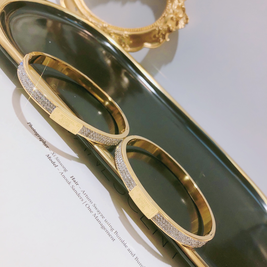 Designer S054 Ring
