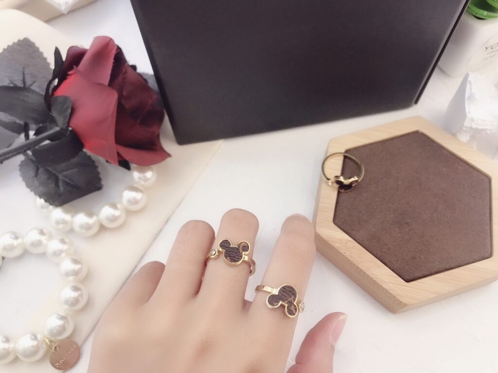 Designer J001 Beige Ring editorial product context 1