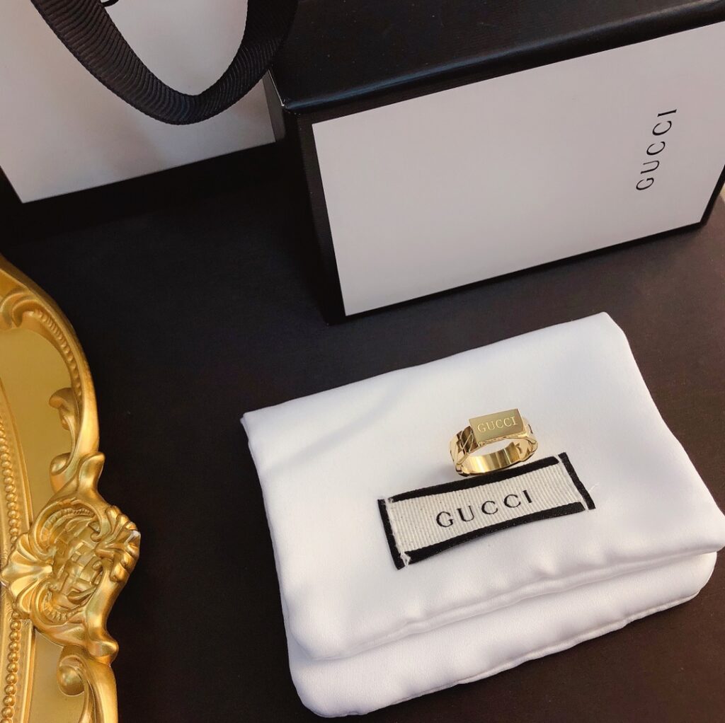 Designer J020 Ring editorial product context 3