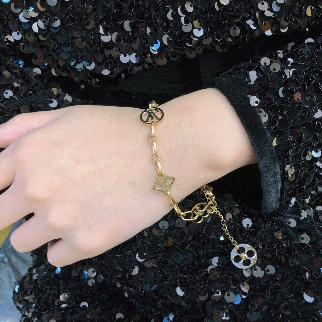 Designer L048 Bracelet editorial product context 2