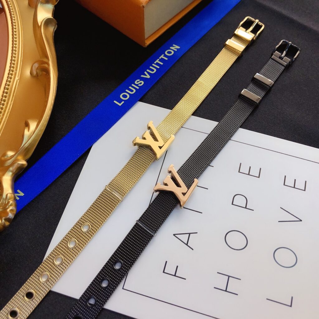 Designer S102 Bracelet editorial product context 3