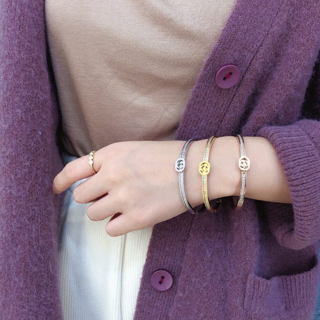 Designer S105 Ring editorial product context 2
