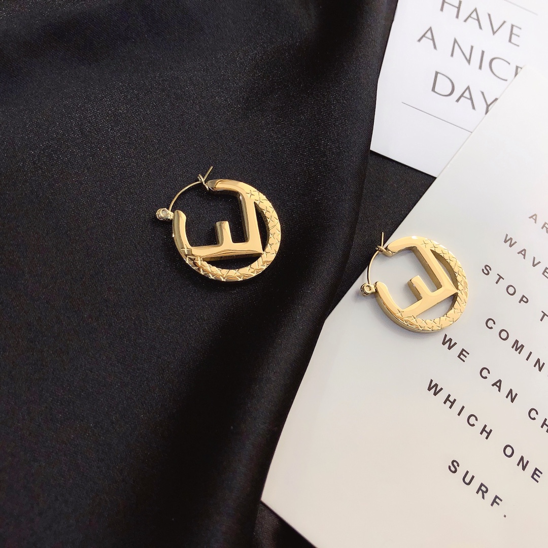 Fendi A384 Earrings