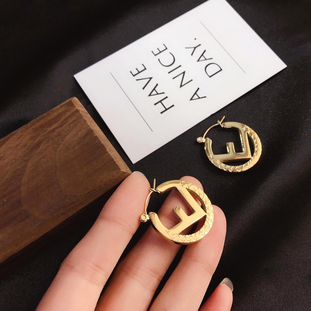 Fendi A384 Earrings