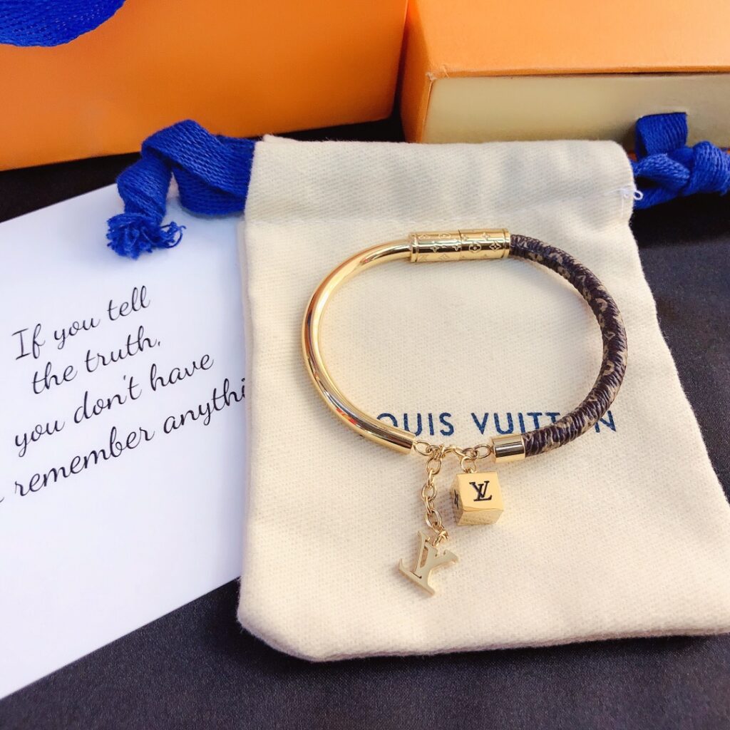 Designer S123 Bracelet editorial product context 1