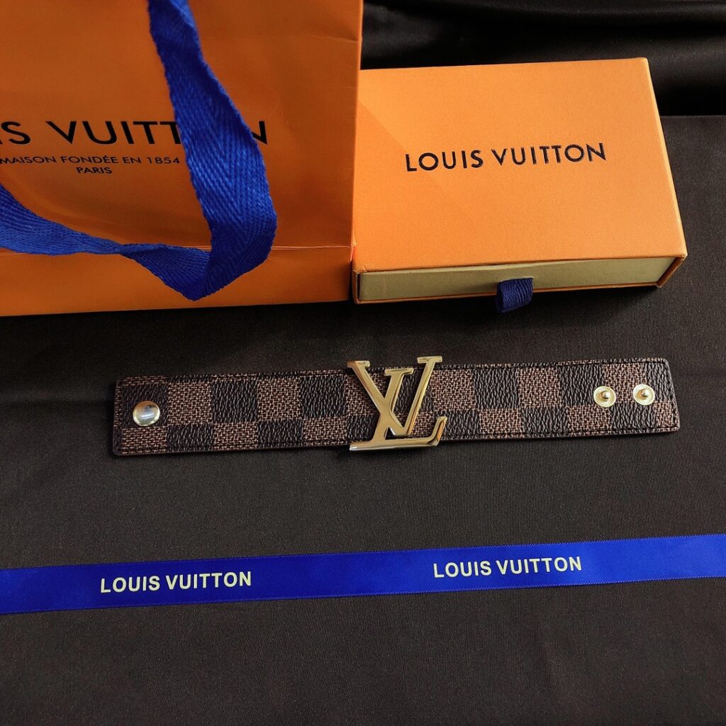 Designer S129 Bracelet editorial product context 3