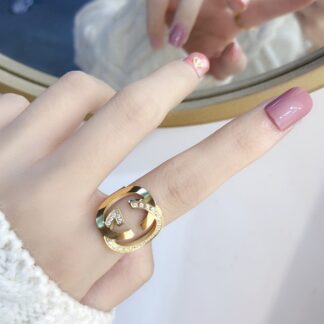 Luxury J037 Ring