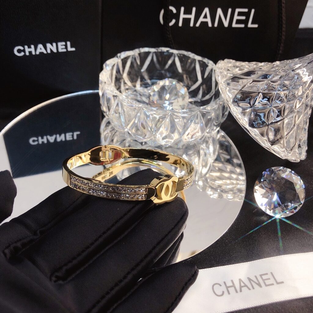 Designer S153 Bracelet editorial product context 1