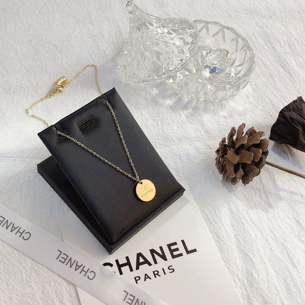 Designer Necklace editorial product context 2