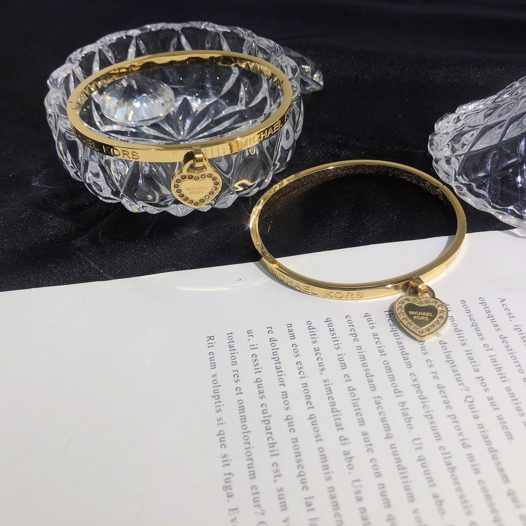 Designer S169 Ring