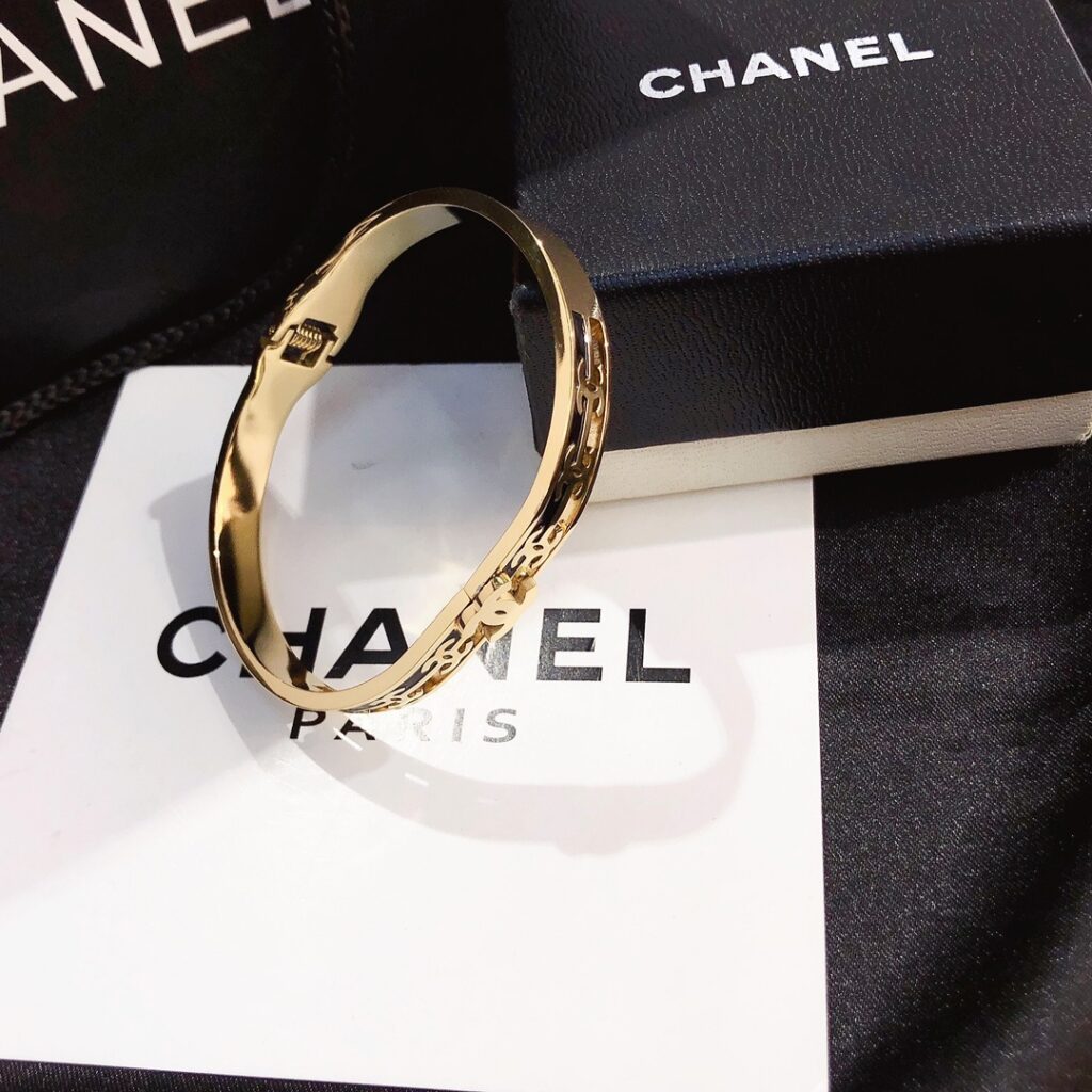 Designer S182 Bracelet editorial product context 2