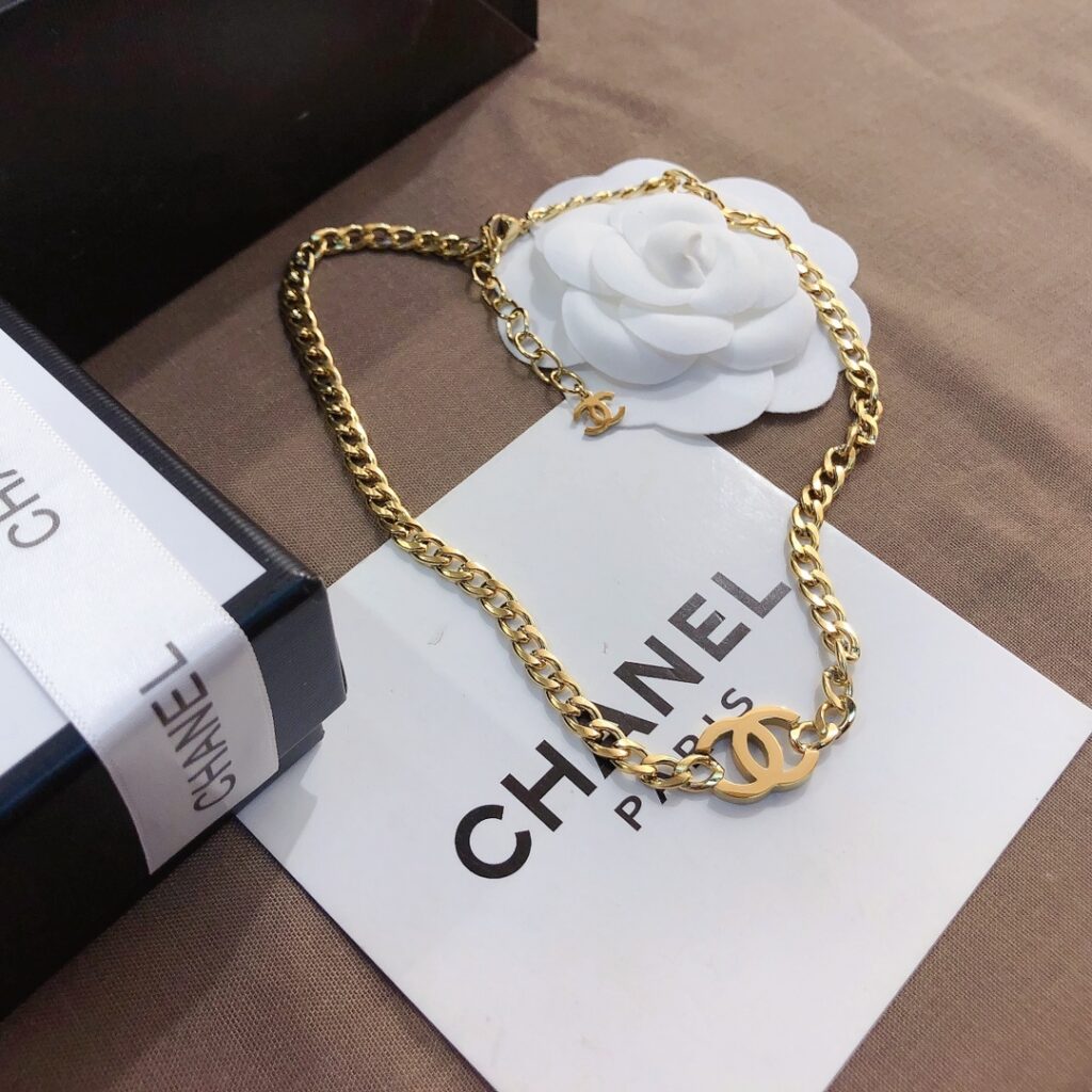 Designer Necklace editorial product context 2