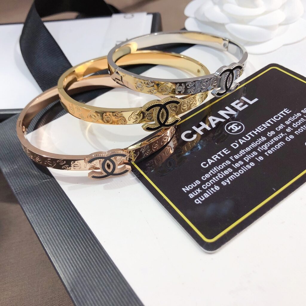Designer S193 Bracelet editorial product context 3