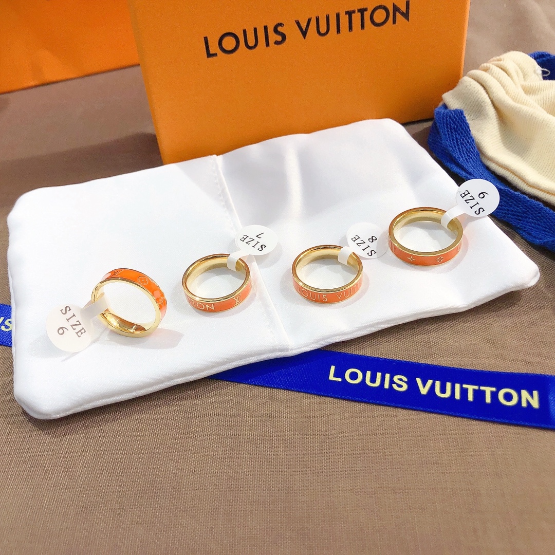 Designer J046 Ring