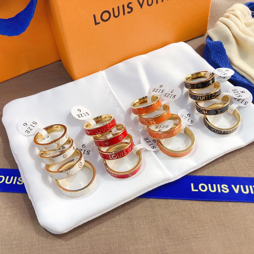 Designer J046 Ring
