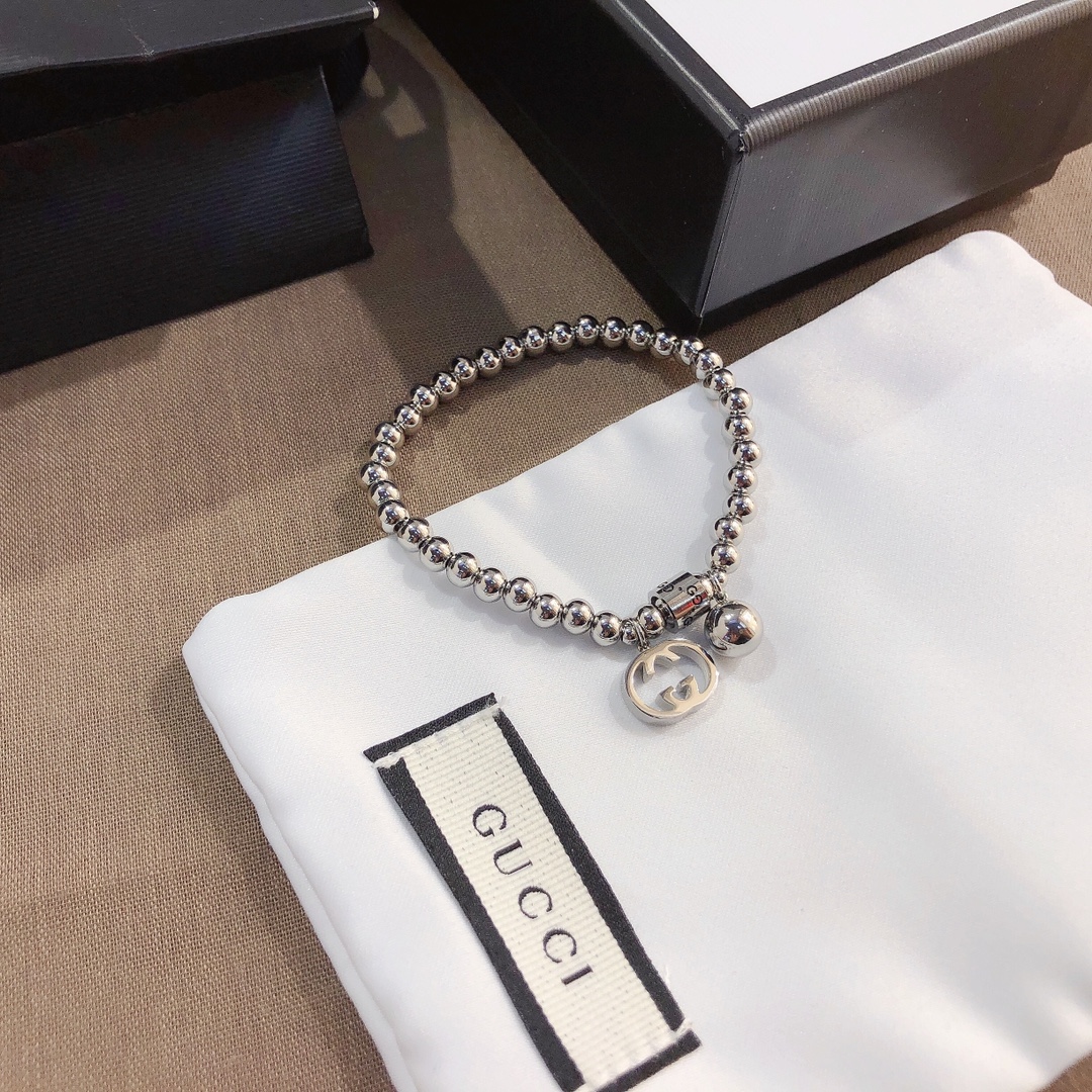 Designer L079 Ring