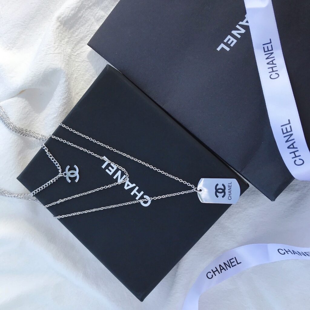 Designer Necklace editorial product context 3