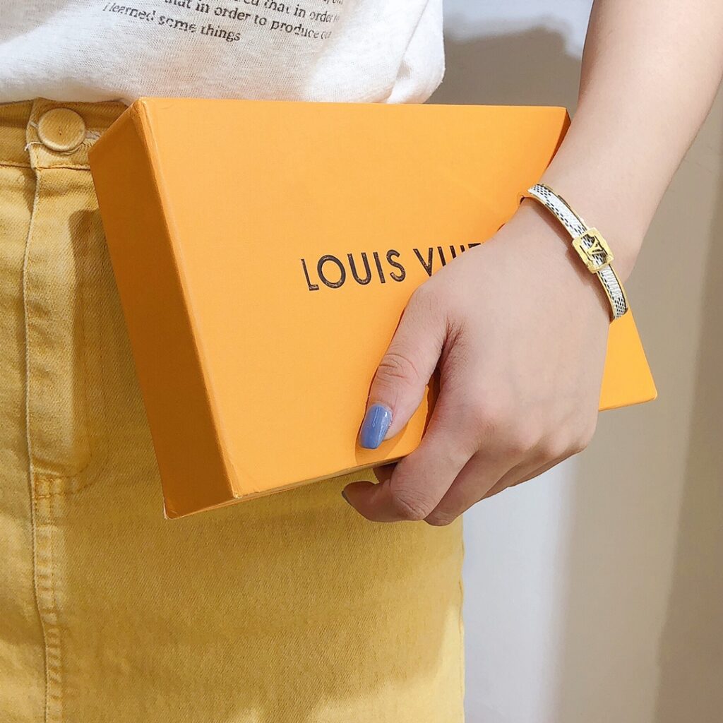 Designer S230 White Bracelet editorial product context 2