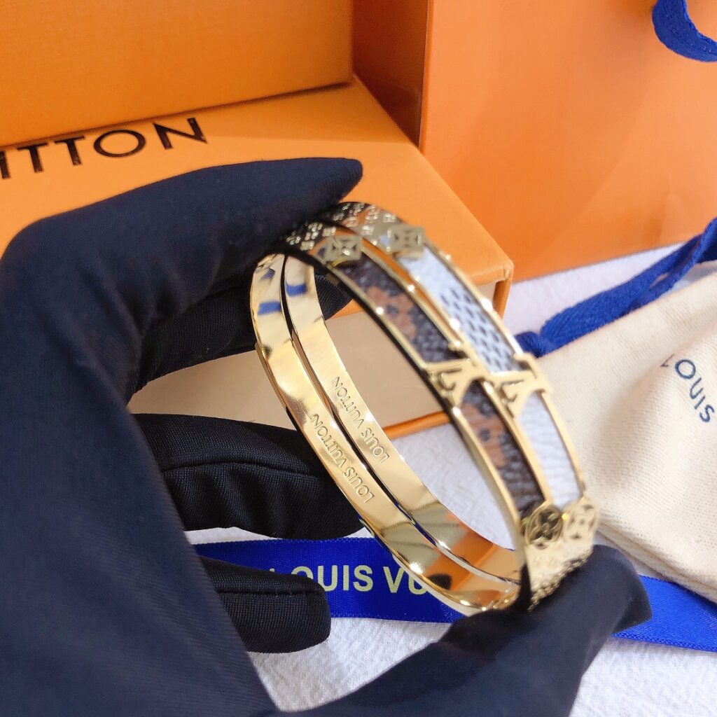 Designer S235 Bracelet editorial product context 1