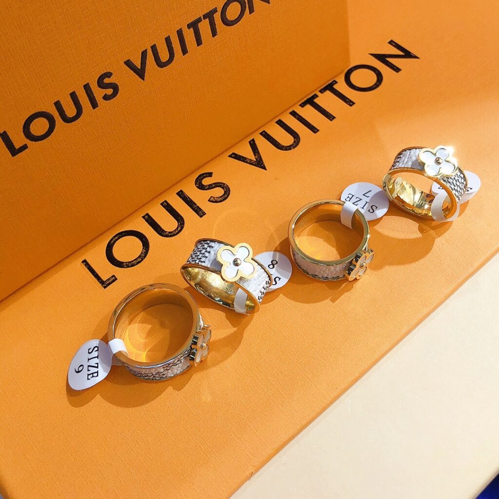 Designer J047 White Ring editorial product context 2