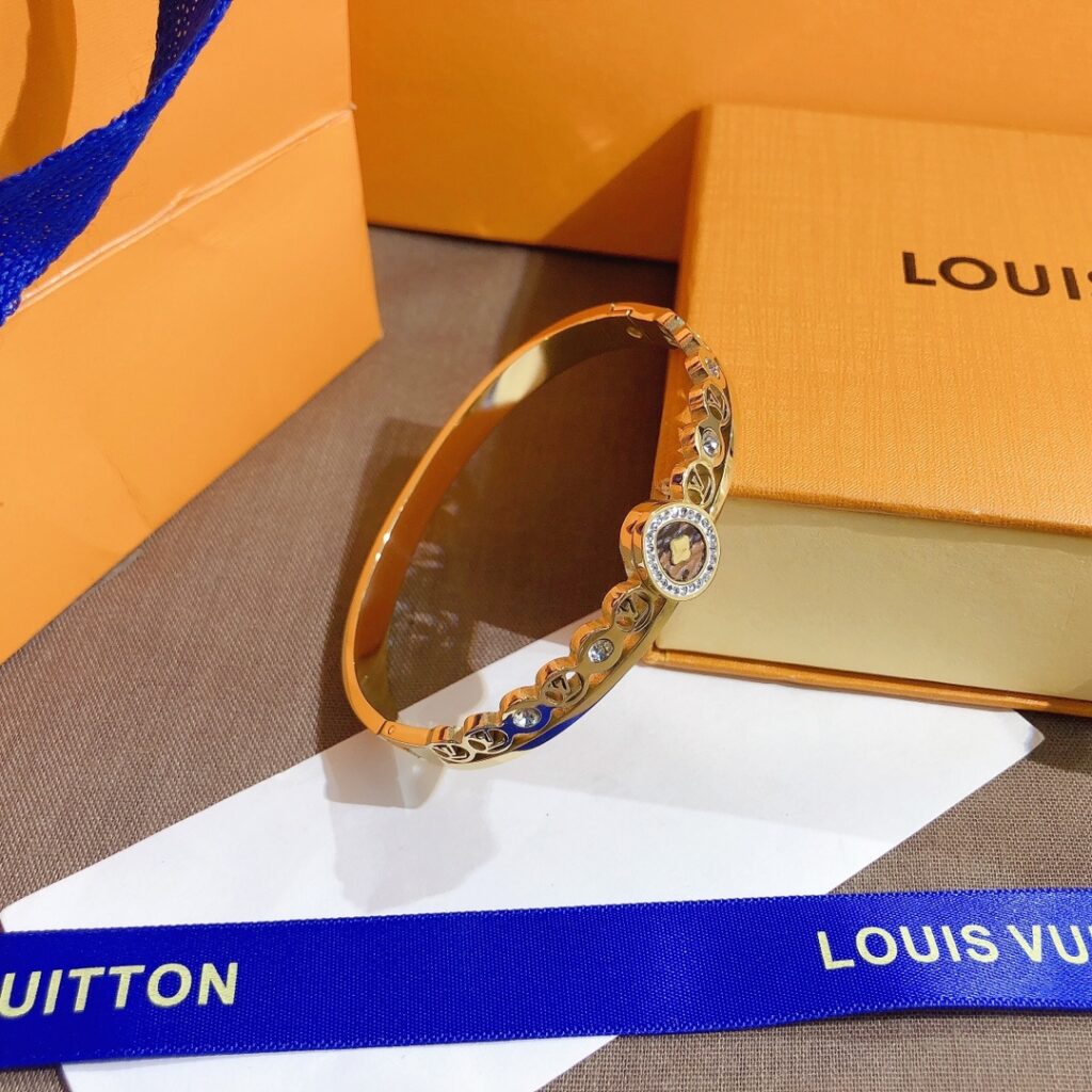 Designer S251 Bracelet editorial product context 2