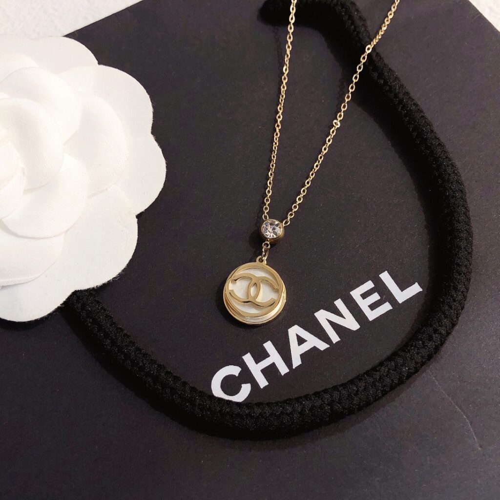 Designer Necklace editorial product context 2