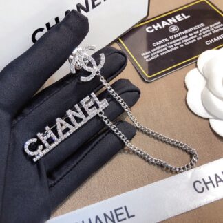 Designer Luxury D053 Brooch