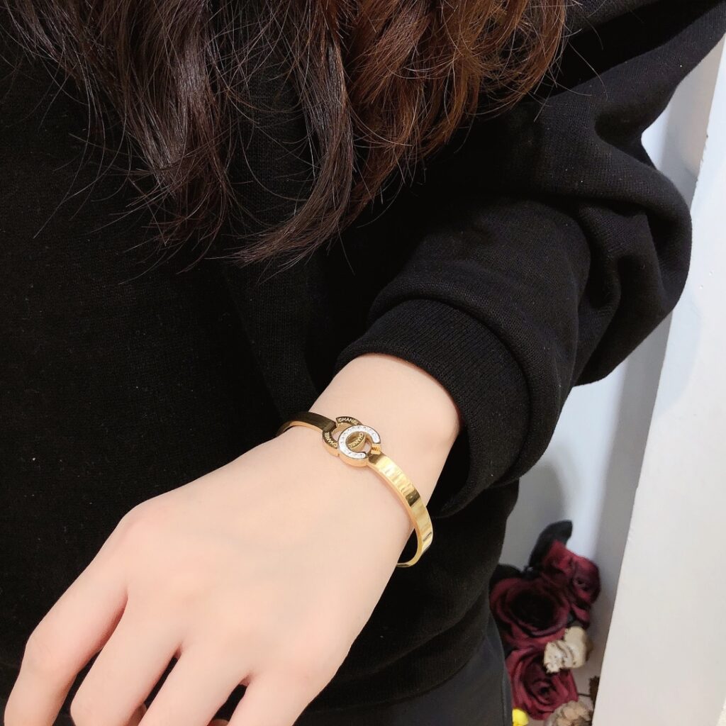 Designer S277 Bracelet editorial product context 2