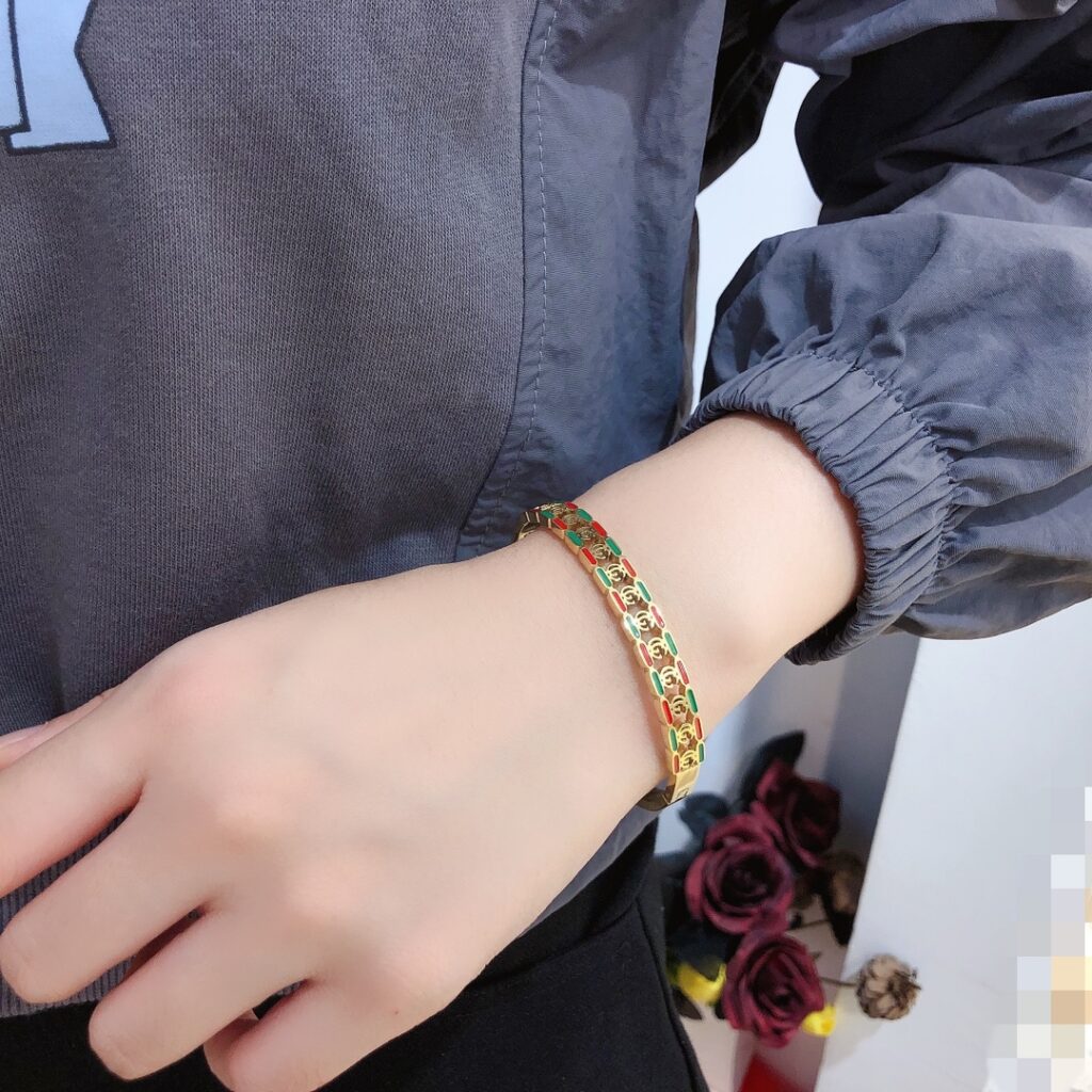 Designer S280 Bracelet editorial product context 1